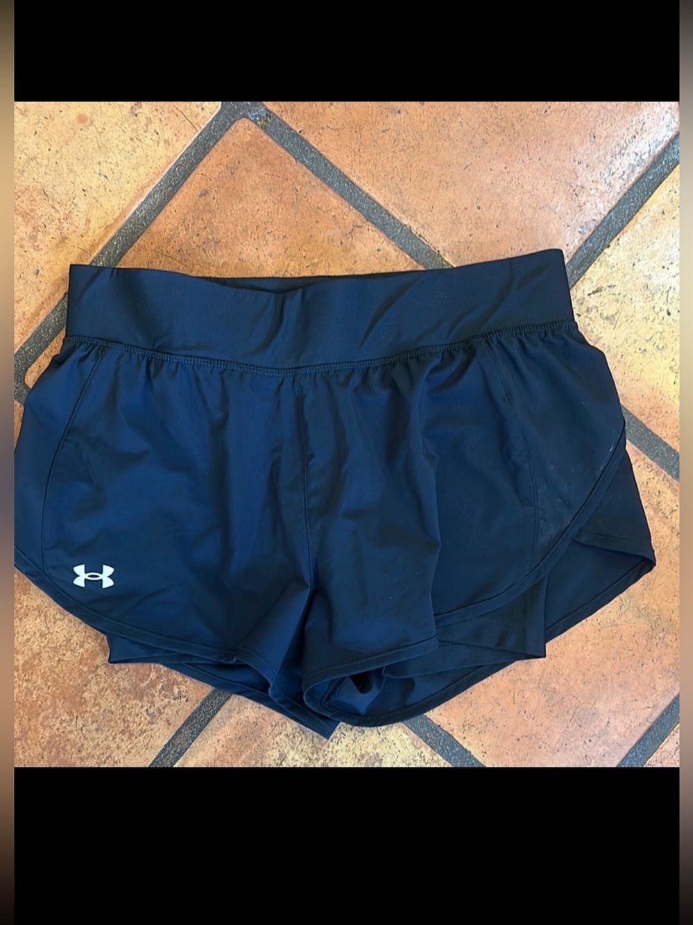 Under Armour Black Athletic Shorts Lightweight Performance